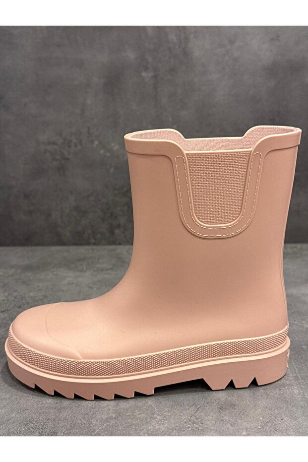 WATERPROOF RAIN BOOT - 1