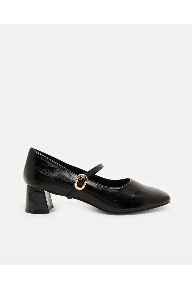 Women Black Buckle Trim Court Shoe