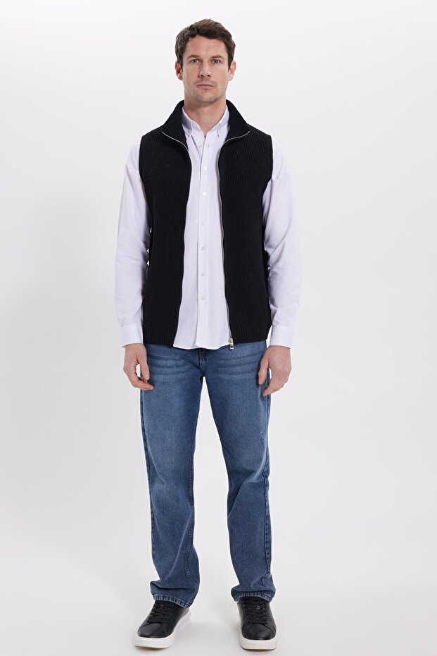 Men's Standard Fit Regular Cut Zippered Mock Neck Warm Black Knitwear Vest - 4