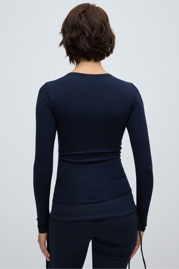 Ейми Бейсик Блуз - 7