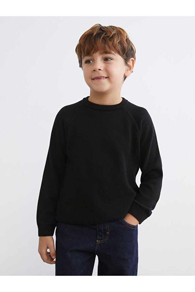 Quality Pieces from Çelebi Store: Boys' Plain Knitwear Sweater