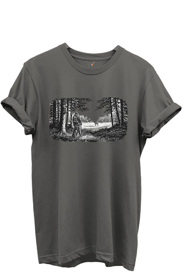 Hunter and Deer Forest Landscape Illustration Printed 100% Cotton Regular Fit Crew Neck Unisex T-Shirt