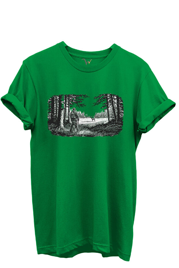 Hunter and Deer Forest Landscape Illustration Printed 100% Cotton Regular Fit Crew Neck Unisex T-Shirt