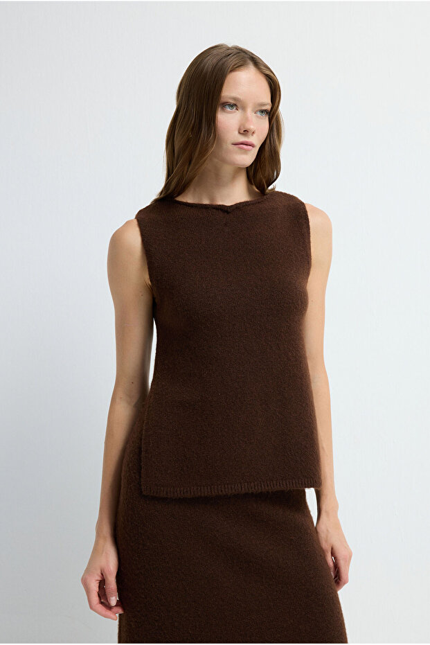 Kolsuz Triko Süveter - 1