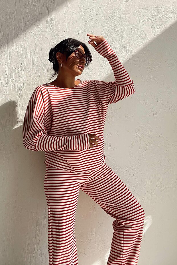 Kırmızı Çizgili Basic Takım - 3