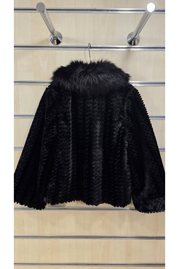 Fur Coat Knitting Pattern - 6