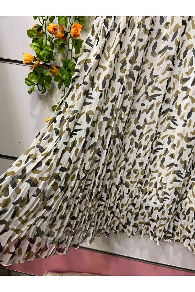 تنورة شيفون منقوشة مع بطانة - 3