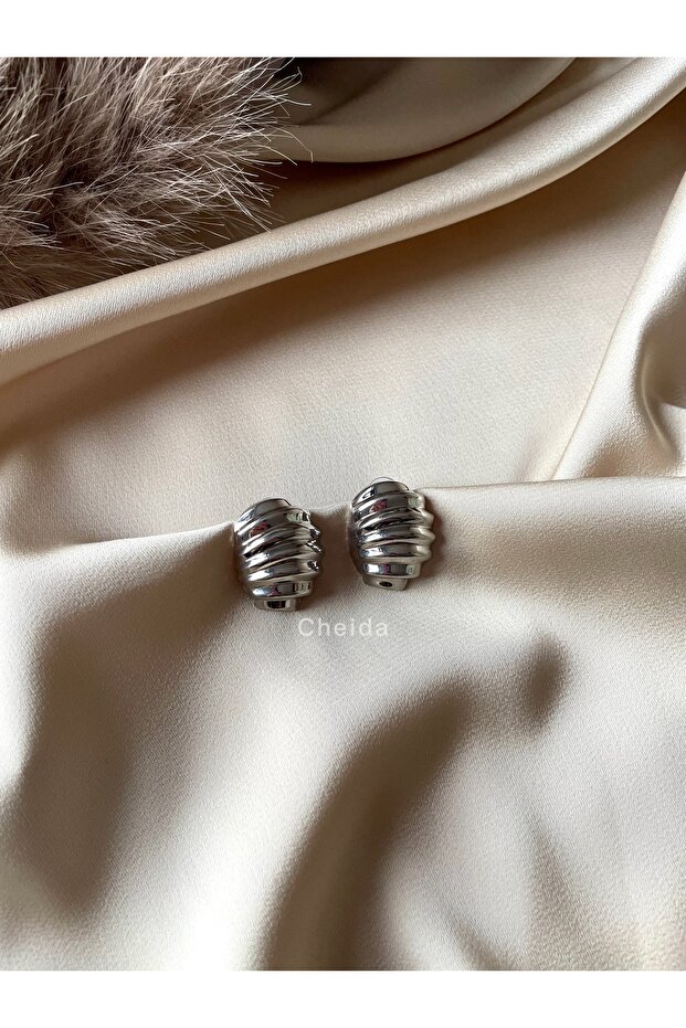 Katmanlı Metal Küpe