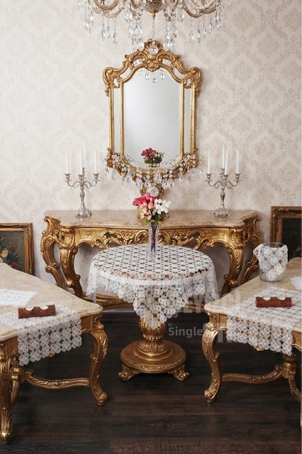 17 Piece Needlework Display Set – Machine Work