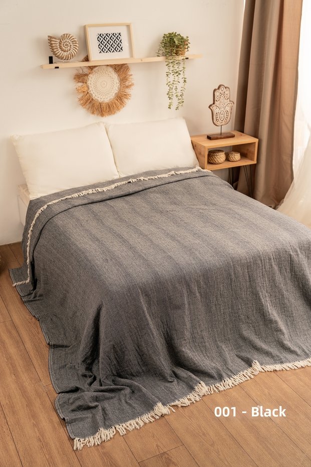 Muslin Piquette and Bedspread