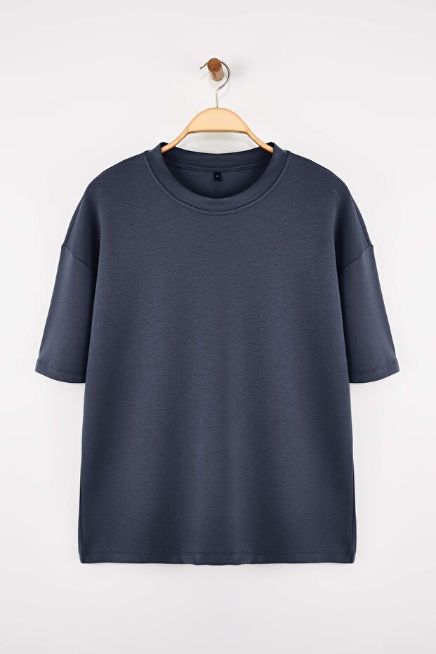 Indigo Oversize/Geniş Kesim Yumuşak Dokulu Basic T-Shirt TMNSS26TS00003 - 4