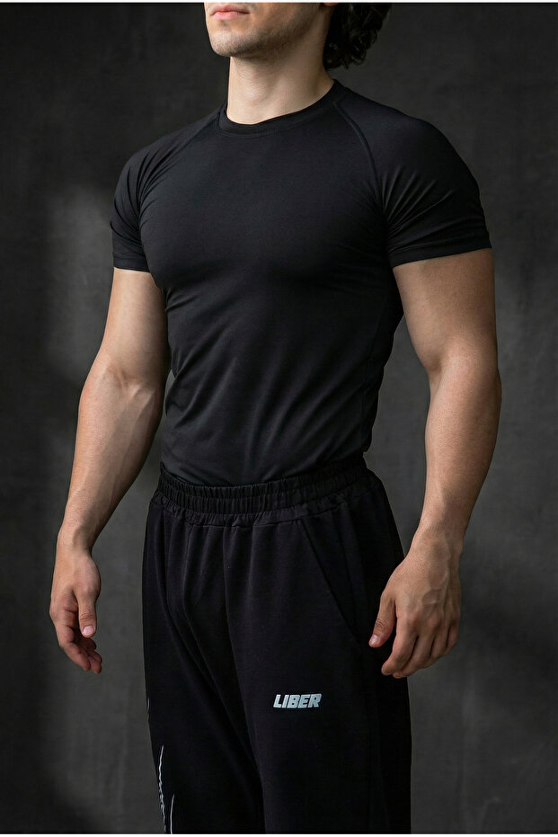 Basic Compression T-shirt (SİYAH) - 1