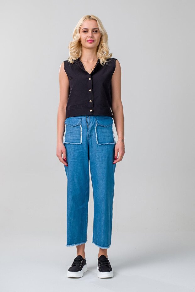 Women's Flared Jeans with Flap Pockets, Distressed Stitching, Elastic Waist, Slim Fit, Indigo Light Blue