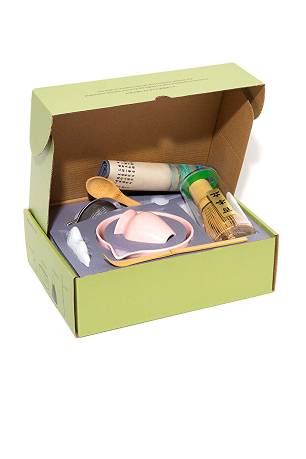 Matcha Çayı Seremoni Seti Seramik Kase Bambu Çırpıcı Fırça Standı ve Süzgeçli Özel Kutu Pembe - 2