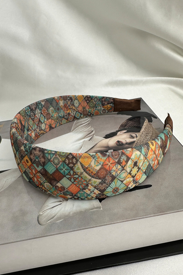 تاج بنمط عرقي بألوان مختلطة - 6