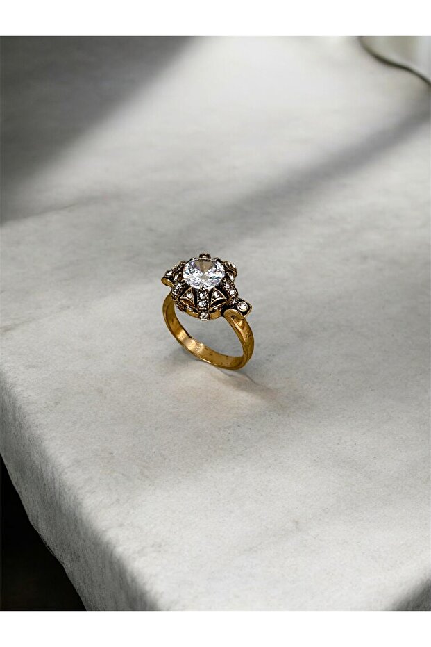 Zircon Stone Ring