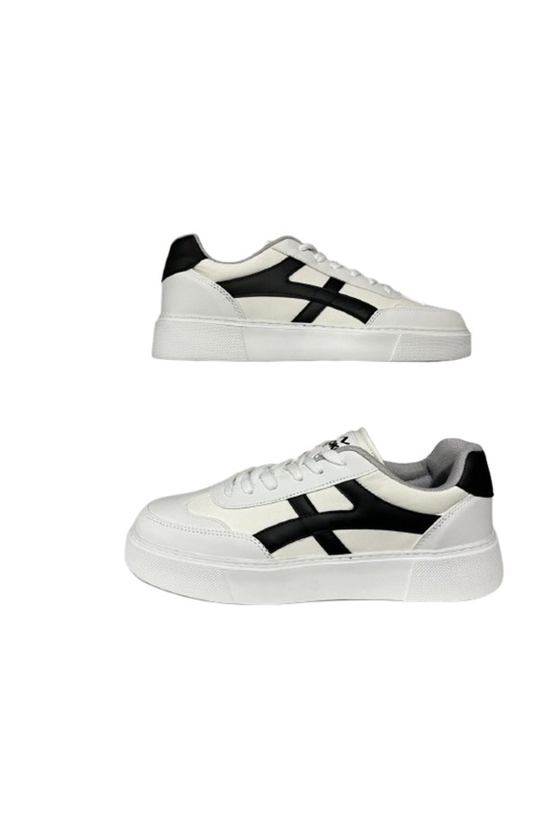 Tigra White-Black Unisex Casual Sports Shoes