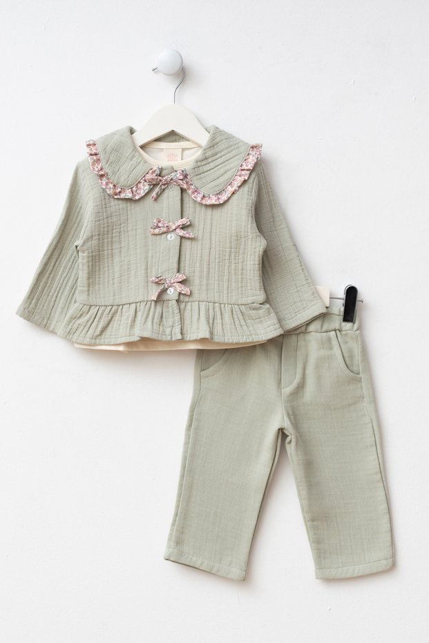 Bow Detail Peter Pan Collar Muslin 3-Piece Holiday Girl Baby Top and Bottom Set
