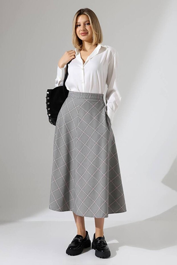 Fusta în carouri - 1