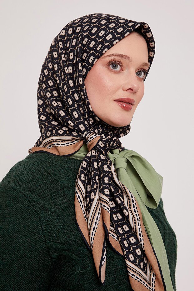 Oscar Eşarp | Karamel - 5