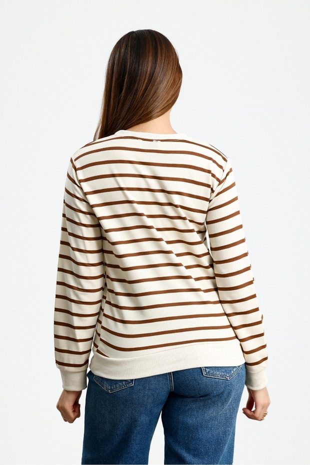 سترة رياضية أساسية ذات ياقة دائرية - 2