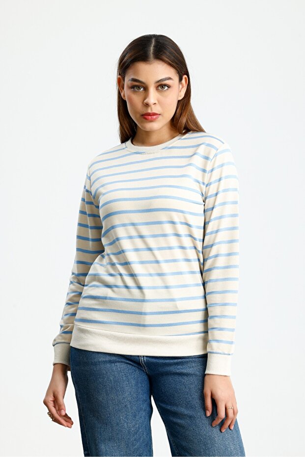 سترة رياضية أساسية ذات ياقة دائرية - 3