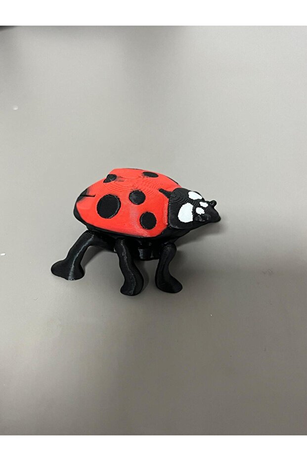 سلسلة مفاتيح على شكل خنفساء ثلاثية الأبعاد - 2