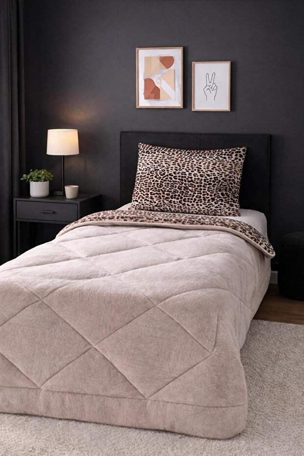 Single Leopard Patterned Wellsoft Sleep Set & Quilt + 2 Pillowcases + Fitted Sheet - 3