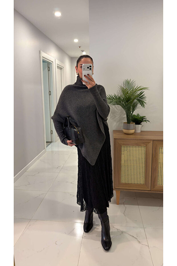 Natra Siyah Dantelli Astarlı Etek - 1