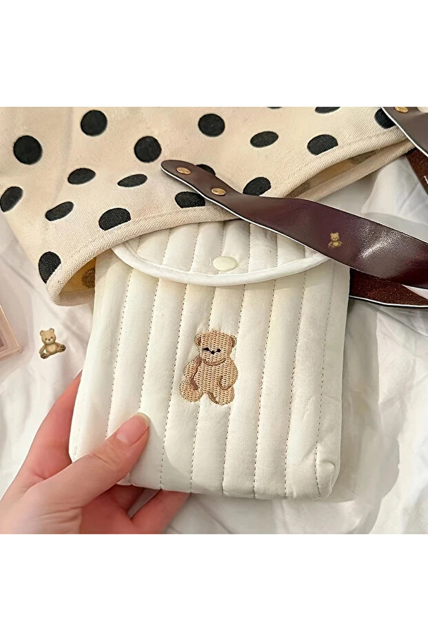 Bear style Cute Sanitary Pads, Menstrual Pads, Storage Bag, Portable, Small Mini Student Sanitary Pa