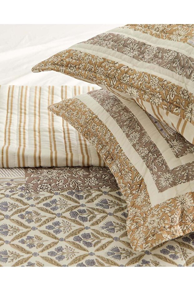 Beige 3 Piece Patchwork Printed Quilt (Double Size) - 5