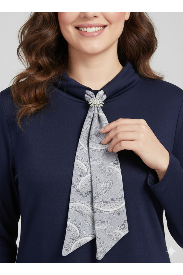 KRİSTAL KRAVATLI TAKIM - 4