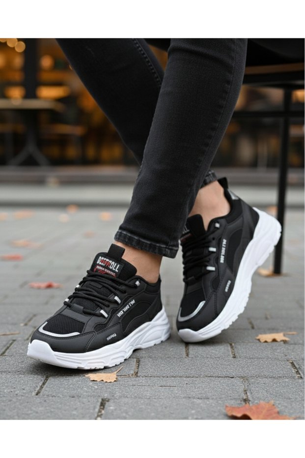 Men's Anorak Footbed Sports Shoes - Black and White