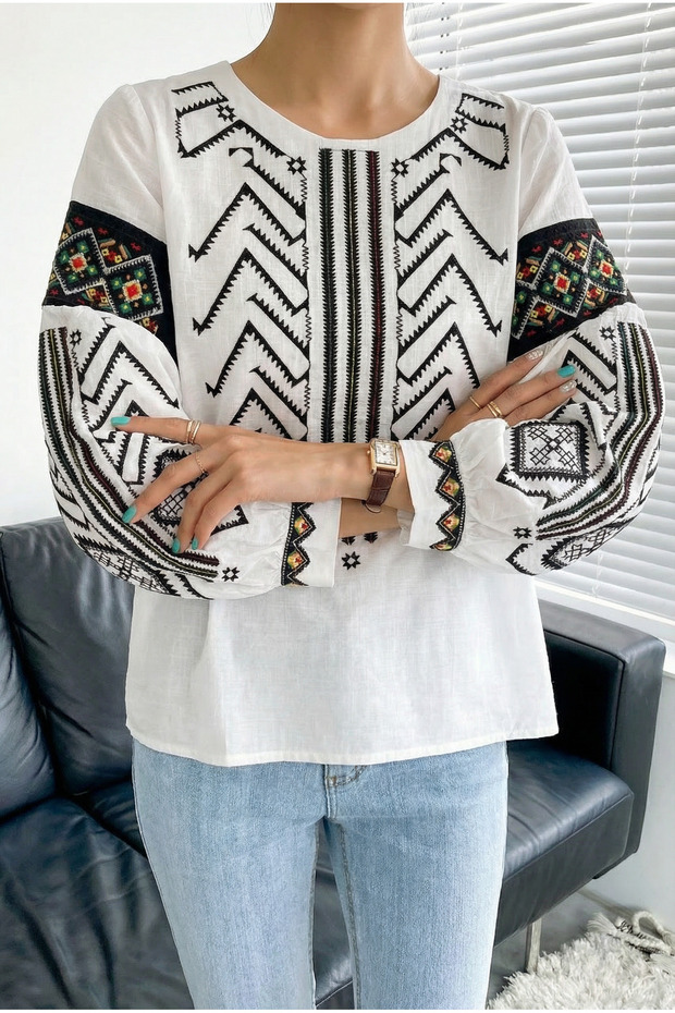 Women's White Balloon Sleeve Embroidered Cotton Blouse