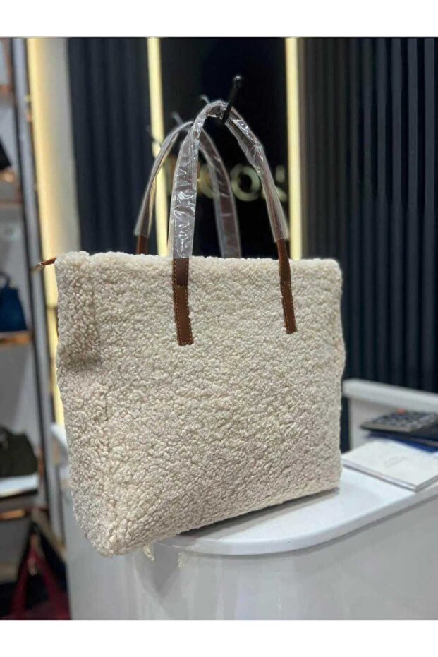 Women's Large Size Plush Fabric Shoulder Bag Cream Strap Tan