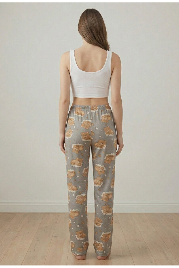 بنطلون بيجامة منقوش عليه دمية دب باللون الرمادي - 2