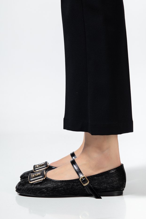 Women's Ballet Flats Comfortable Lightweight Noiseless Orthopedic Daily Shoes Ballet Flats with Buckle Detail