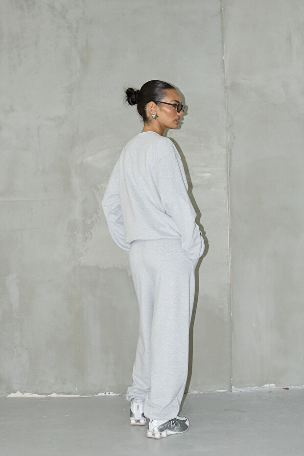 Basic Sweatshirt Ve Jogger Pantolon Takım - 4