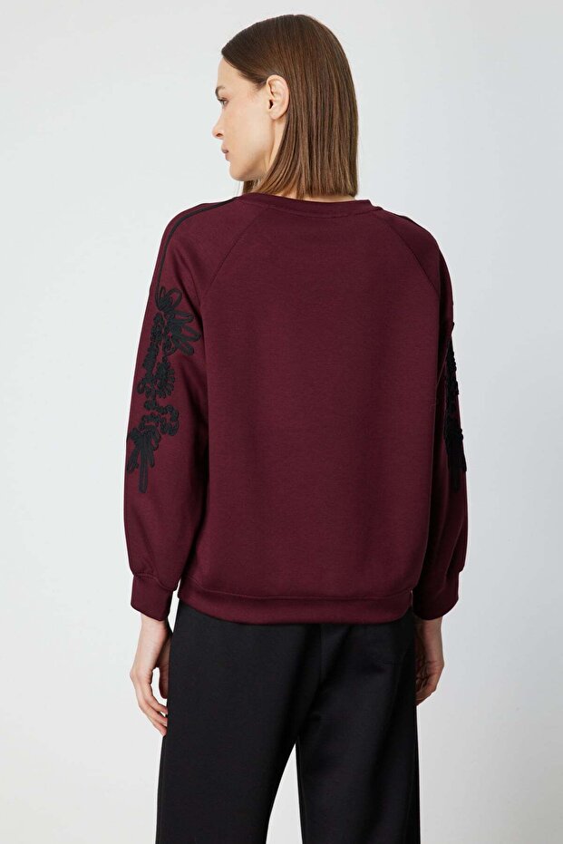 Kolları İşlemeli Sweat - 4