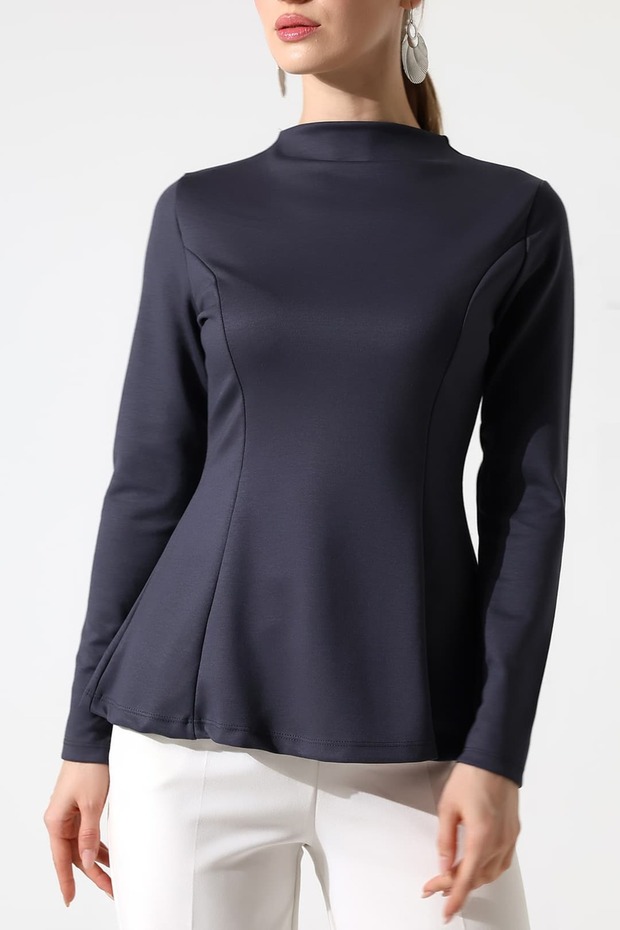 بلوزة بوليفيسكون بياقة قائمة – يومية ومريحة - 5