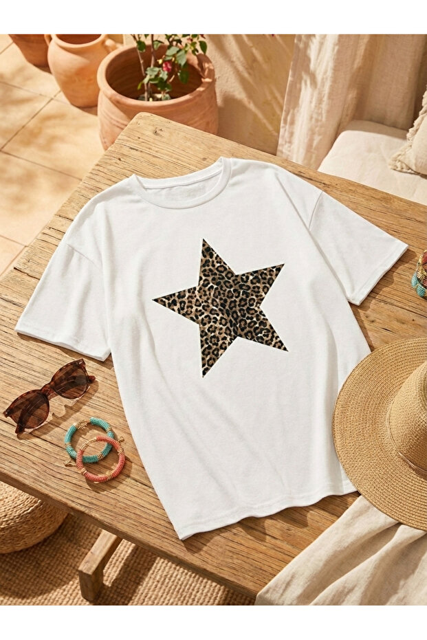 تيشيرت نسائي من Leopard Star مطبوع قصة فضفاضة برقبة دائرية