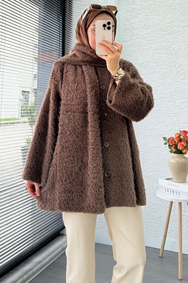 Scarf Plush Women's Coat – Brown