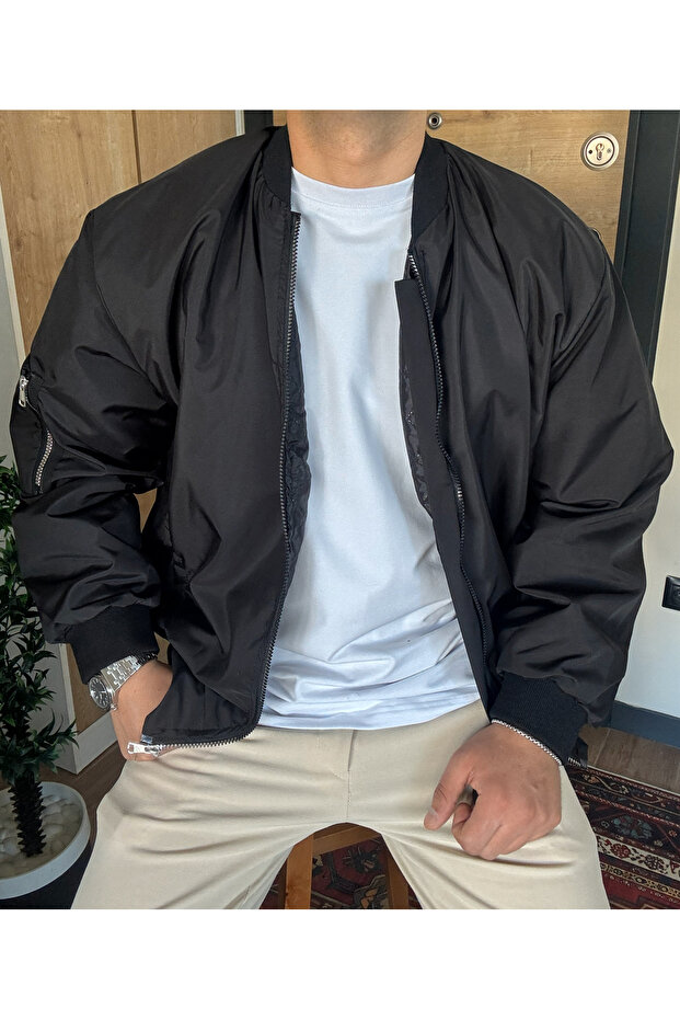 سترة رجالية من نوع بومبر بقصة واسعة ومبطنة - 1