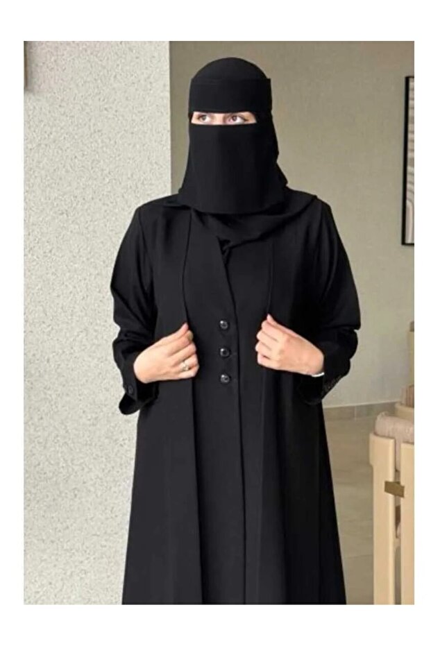 عباية عملية بقماش ميني مت واقف قصتها نص كلوش