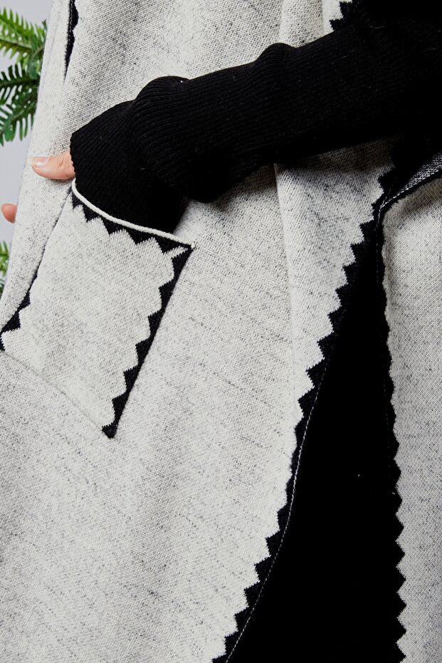 معطف تريكو منقوش بنمط مختلط من SAKAL - 2