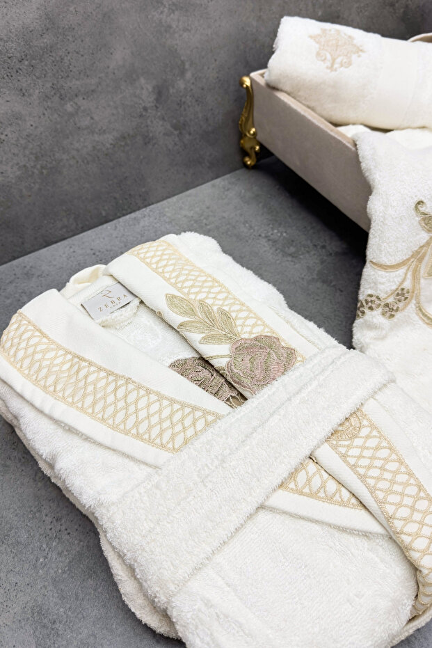 Flora Bambu Dantelli Aile Bornoz Seti - 2