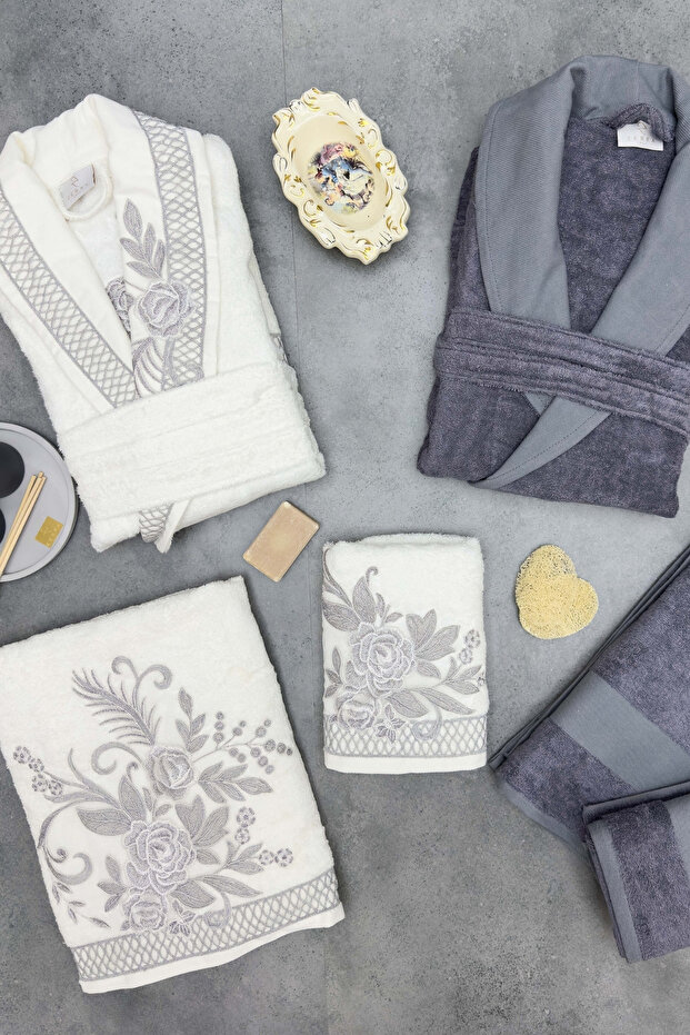 Flora Bambu Dantelli Aile Bornoz Seti - 1