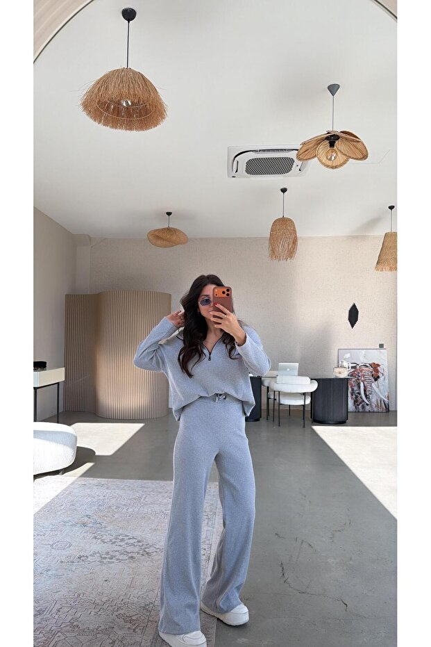 Light Gray Half Zipper Corded Fabric Basic Set - 1