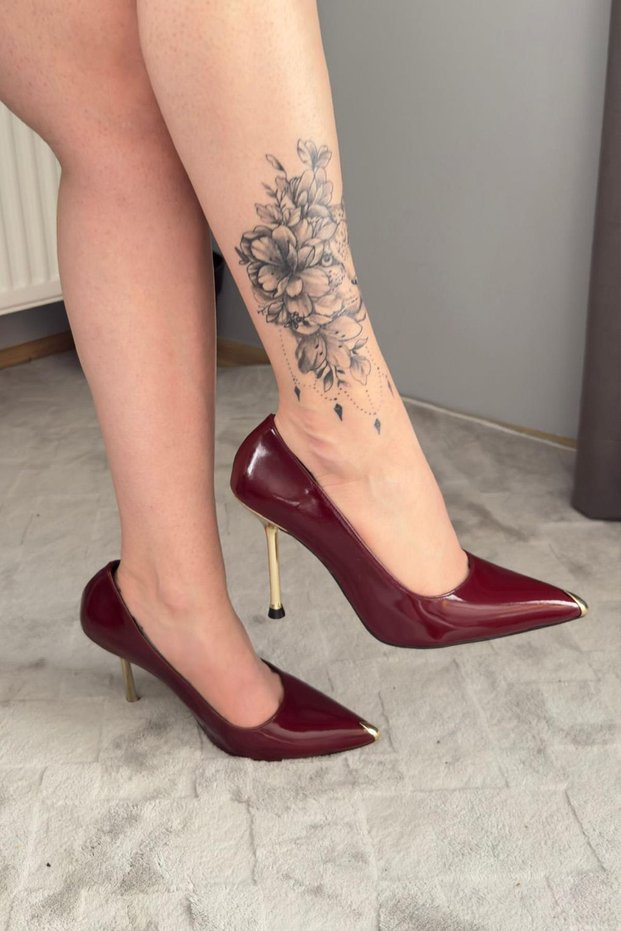 Women's Lipo Burgundy Patent Leather Metal Toe Detail 10 cm Thin Heeled Shoes & Stilettos