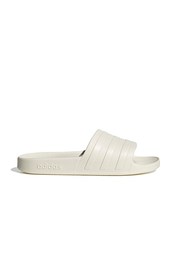 شبشب Adilette Aqua للجنسين باللون الأبيض JP5183
